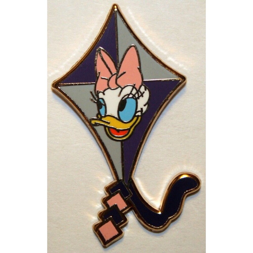 Disneyland Resort Cast Lanyard Series 3 - Kite - Daisy